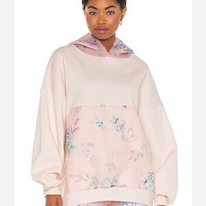 Selkie The Pillow Hoodie in angel food